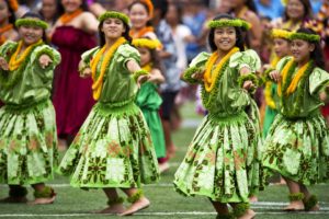 hawaiian-hula-dancers-377653_960_720-sundance-vacations