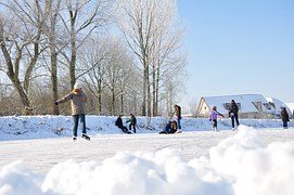 ice-skating-sundance-vacations-cape-cod-destinations