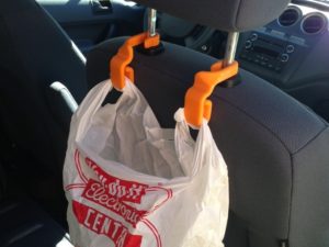 3D-Car-Seatback-Trash-Bag-Hooks-sundance-vacations