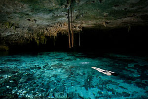 Cenotes Dos Ojos