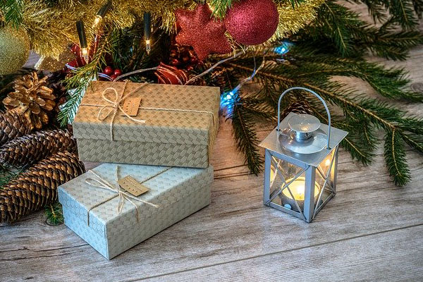 Top 5 Gifts For the Traveler on Your List
